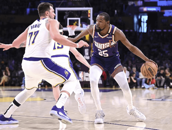 Doncic vender tilbage, Lakers afslutter fire-spils taberrække!